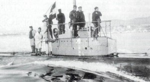 В начале войны, лодка уже не представляла никакой боевой ценности, использовалась как учебная и в системе обороны Триеста