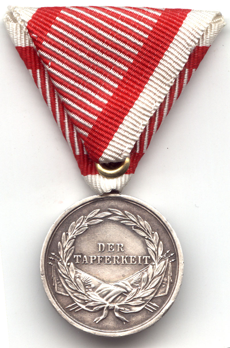 Награды: ордена, медали Bm23