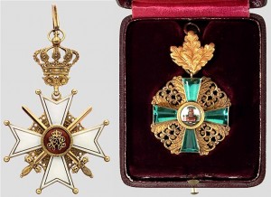 Баденские награды: "Орден Бертольда I" (слева) и "Орден Церингенского Льва" (справа)