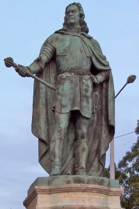 Статуя Ференца II Ракоци на Площади Героев в Будапеште
