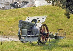 Немало орудий М 14 находится в экспозициях военных мемориалов. Этот экземпляр – итальянская «Obice da 149/13»