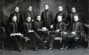 Випускники Лицарської академії, 1913 рік