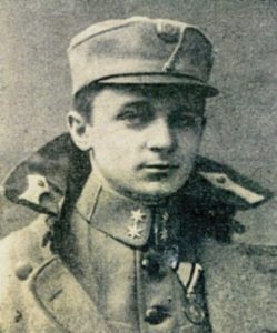 Поручник Осип Яримович у верхньому одязі