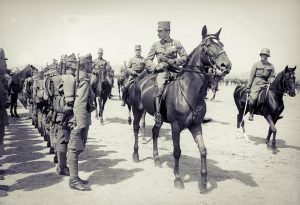 Ерцгерцог Карл під час інспекційної поїздки на фронт