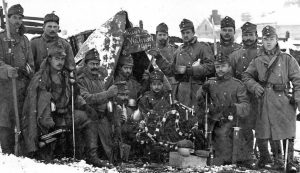 Різдво 1914 року на фронті (Loidl T. Andenken aus Eiserner Zeit. — Vienna: Verlag Militaria, 2004. — S. 13.)